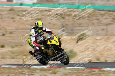 media/Jun-05-2022-WERA (Sun) [[64b01df28d]]/Practice Races/5-750 cc and Up Novices/